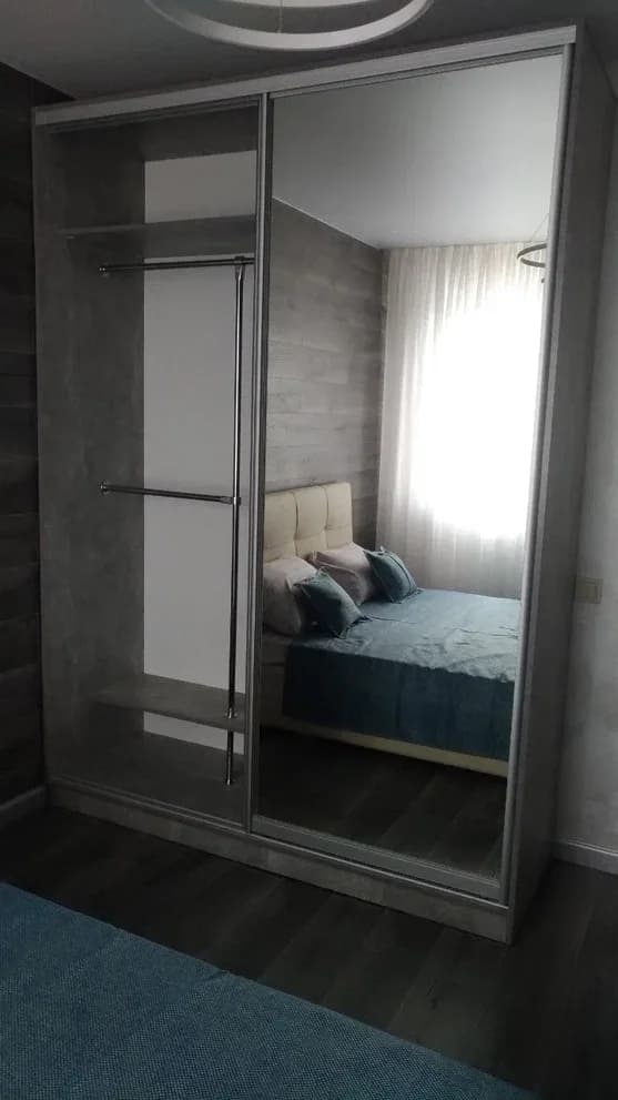 Миниатюра 6 проекта Мебель в серых тонах: кухни, шкаф и прихожая