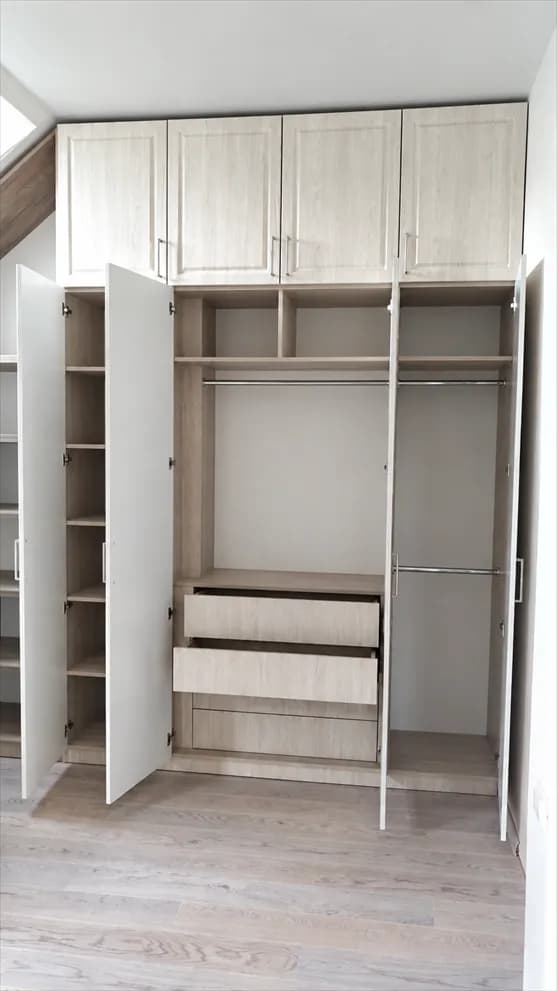 Миниатюра 2 проекта Мебель для мансардной спальни на заказ